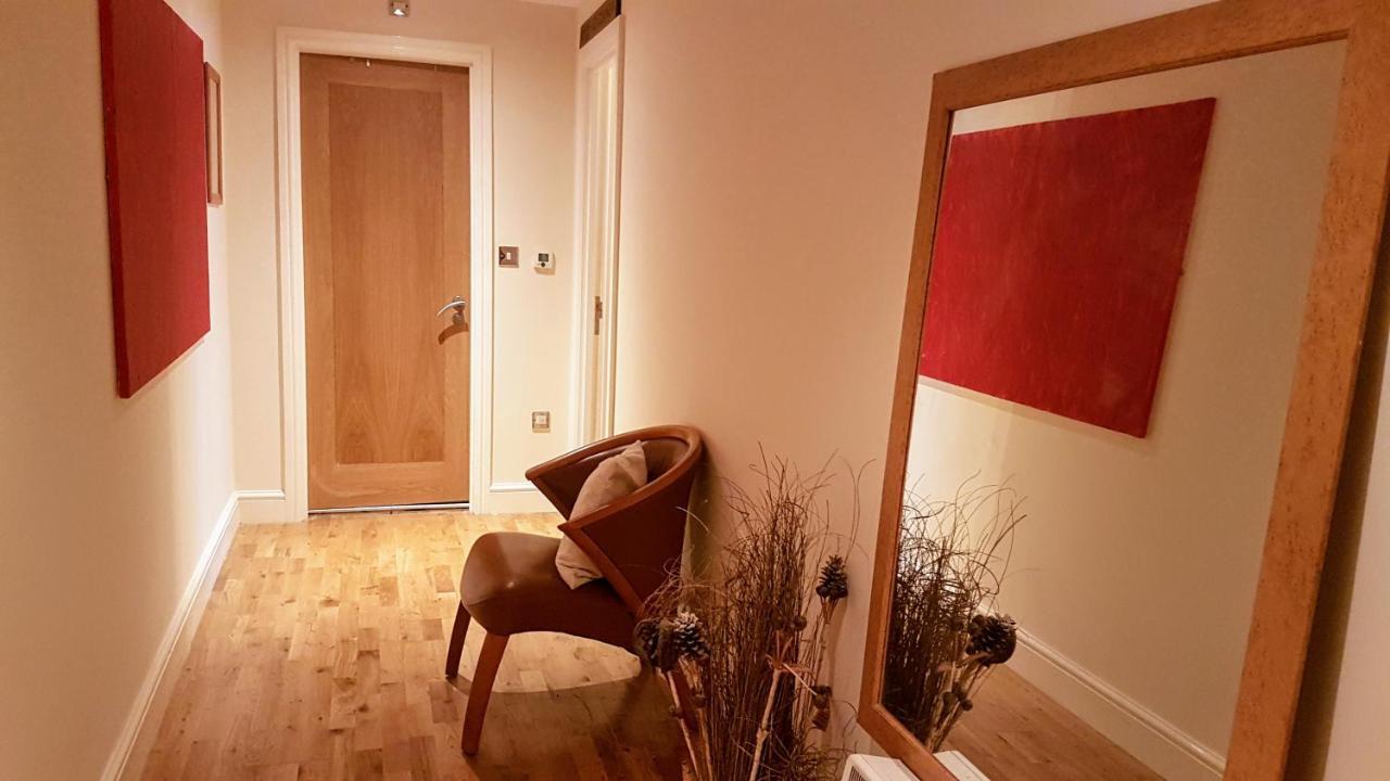 Ferienwohnung Castell Haven Studio Cardiff Exterior foto